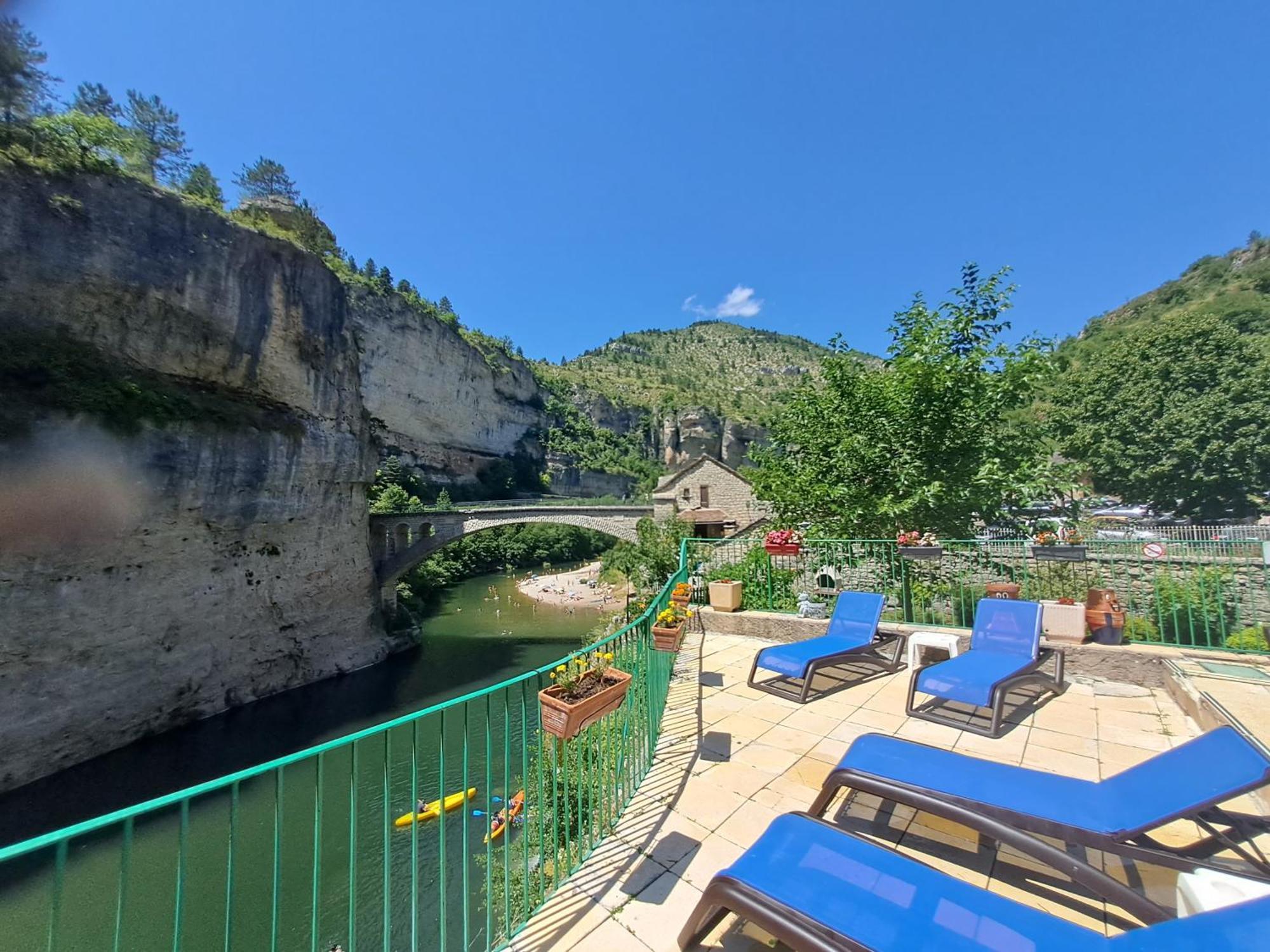 Logis Hotel Restaurant Auberge De La Cascade Sainte-Énimie Exteriér fotografie